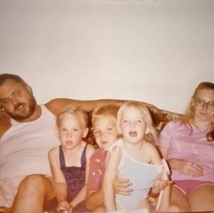 Meet your Posher, Nancy